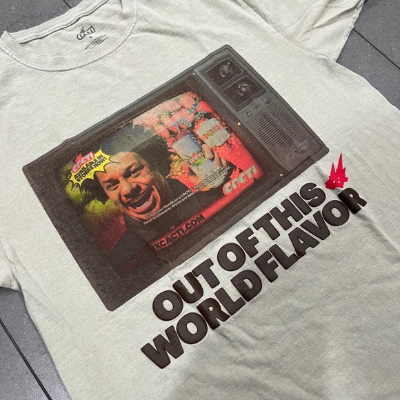 Travis Scott Cacti Commercial “Out Of This World” tee - Picture 5 of 5